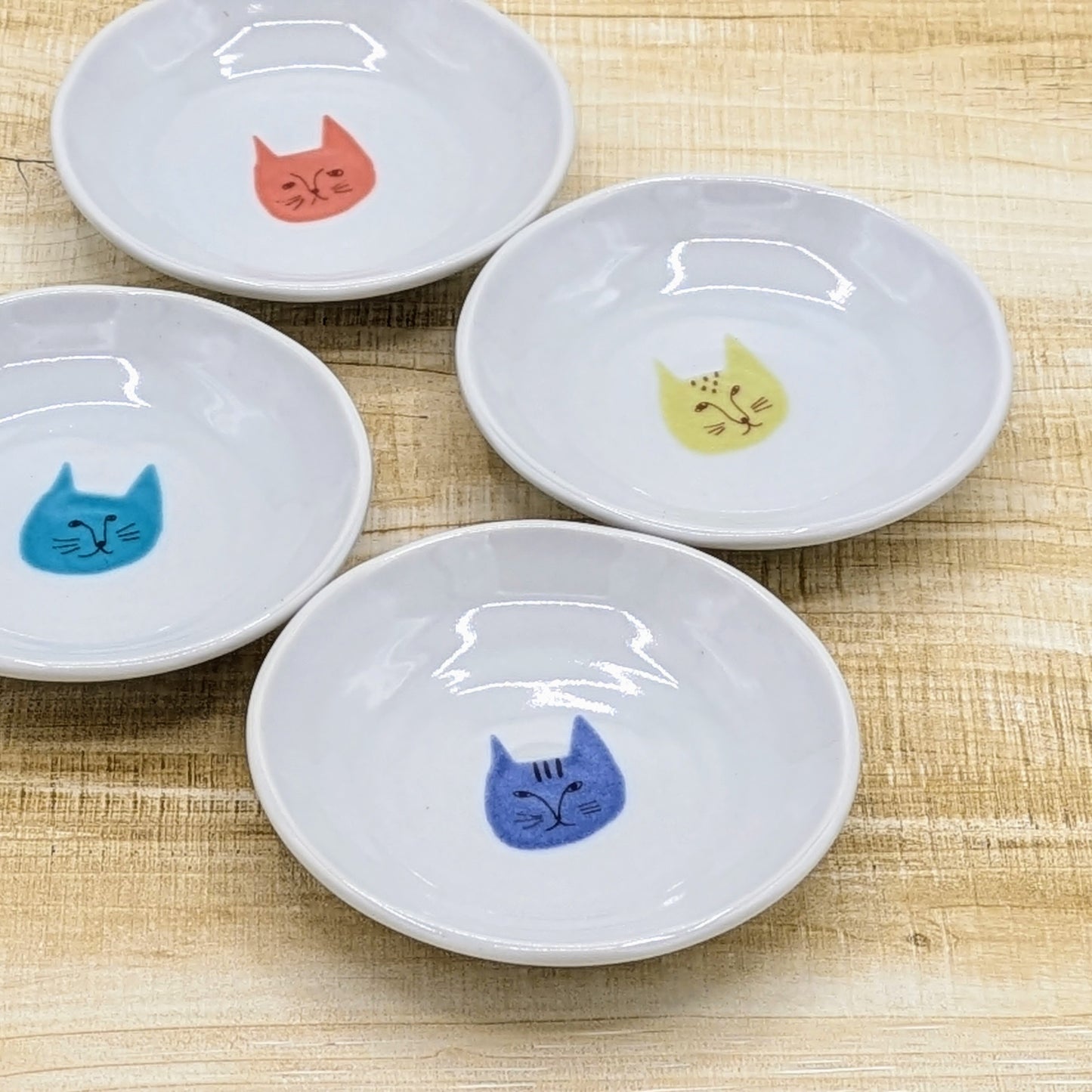 Kutani Ware Small Plate HAREKUTANI (Set of 4 plates) from Japan